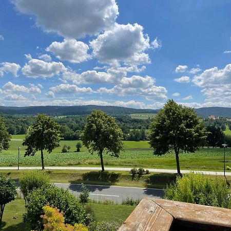 Ferienwohnungen Am Kirchberg Kapplblick 뉴알벤르스 외부 사진