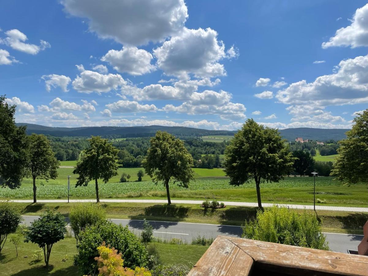 Ferienwohnungen Am Kirchberg Kapplblick 뉴알벤르스 외부 사진